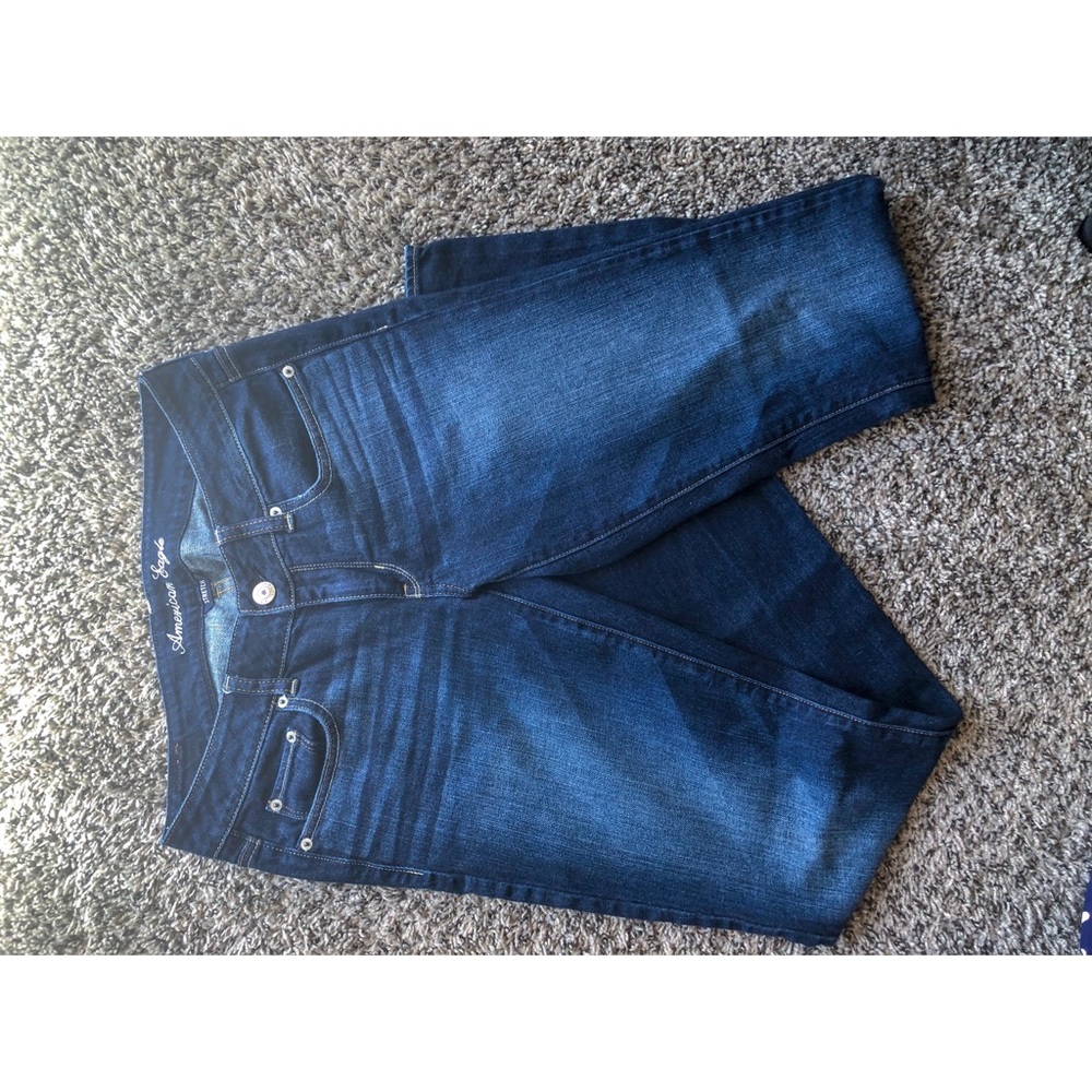 EUC American Eagle sz 8 Long Straight Leg Jeans